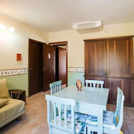 Дом отдыха Delux In Castiglione Del With Pool