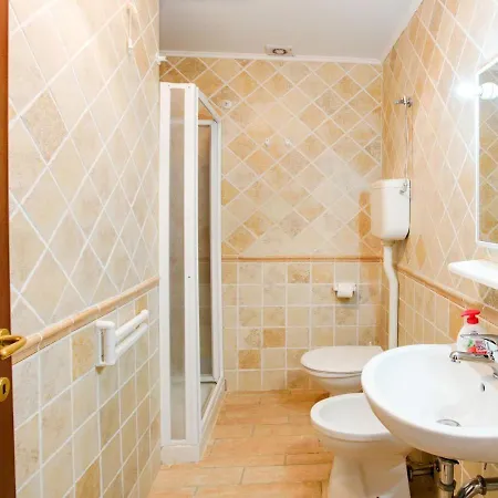 Дом отдыха Delux In Castiglione Del With Pool Кастильоне-дель-Лаго